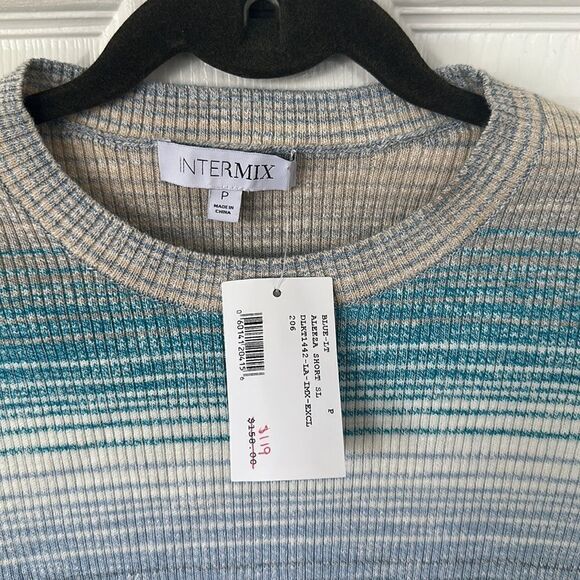Intermix Aleeza Ombre Short Sleeve Crewneck Cropped T-Shirt Size P NWT - Picture 3 of 3